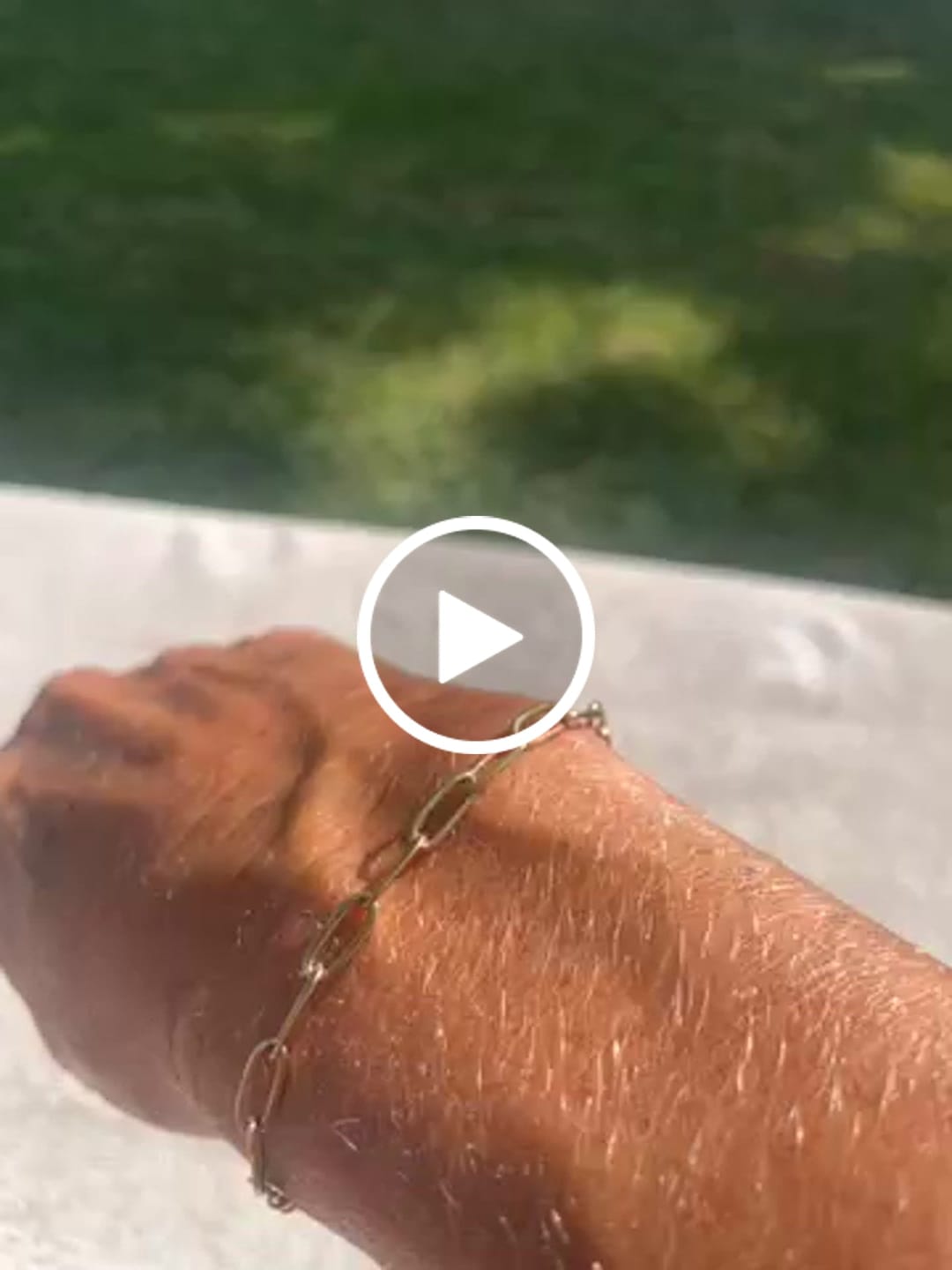 Customer video review of Paperclip Bracelet