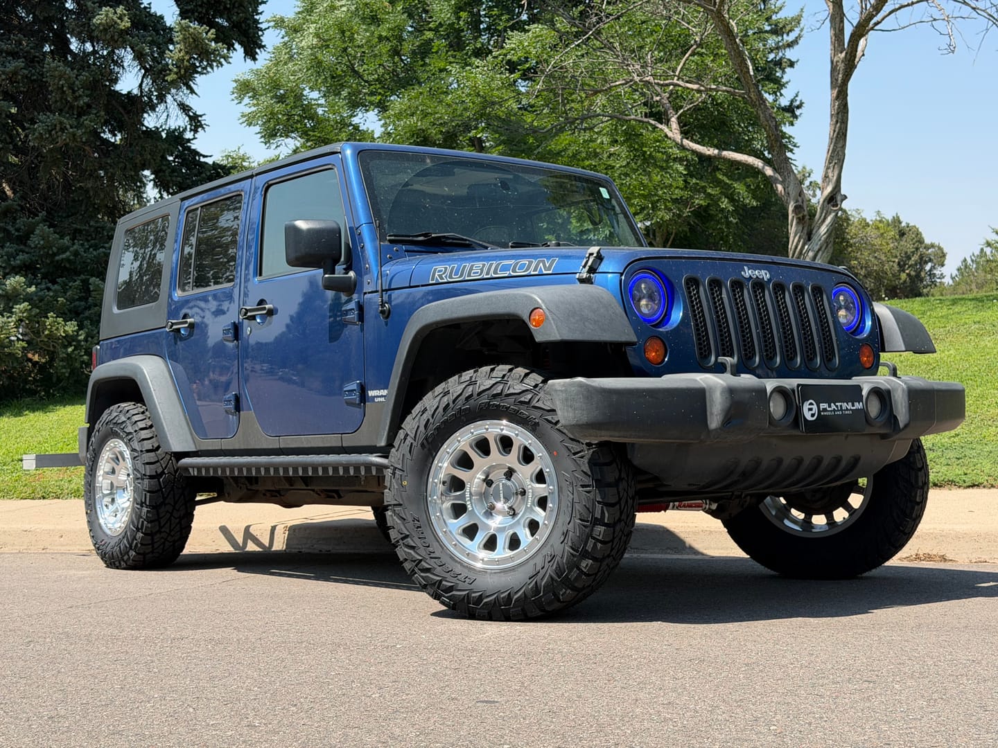 Customer photo review of Create Your Own Custom Magnetic License Plate Cover