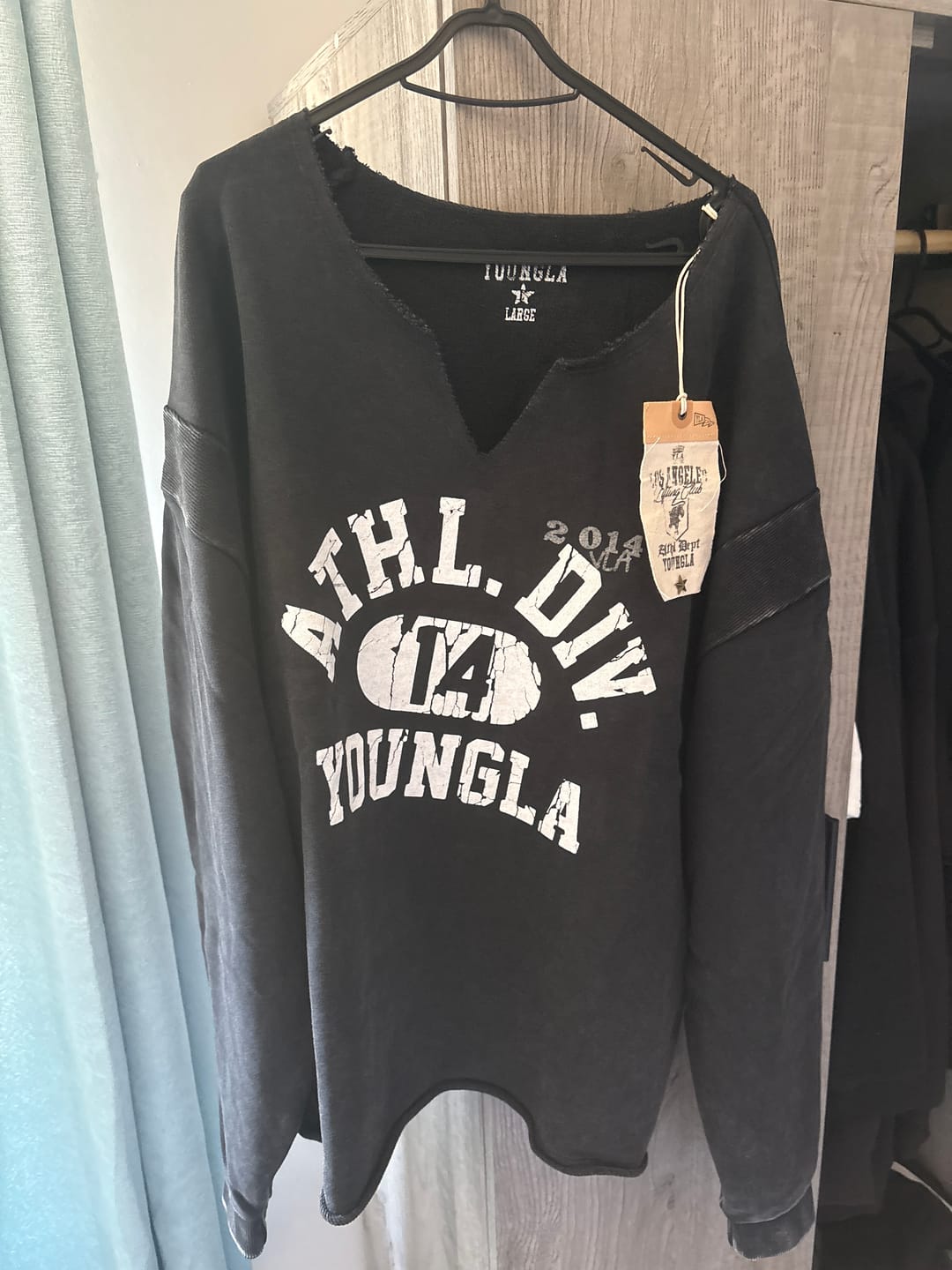 Customer photo review of 8098 - Golden Era Pump Cover Crewneck