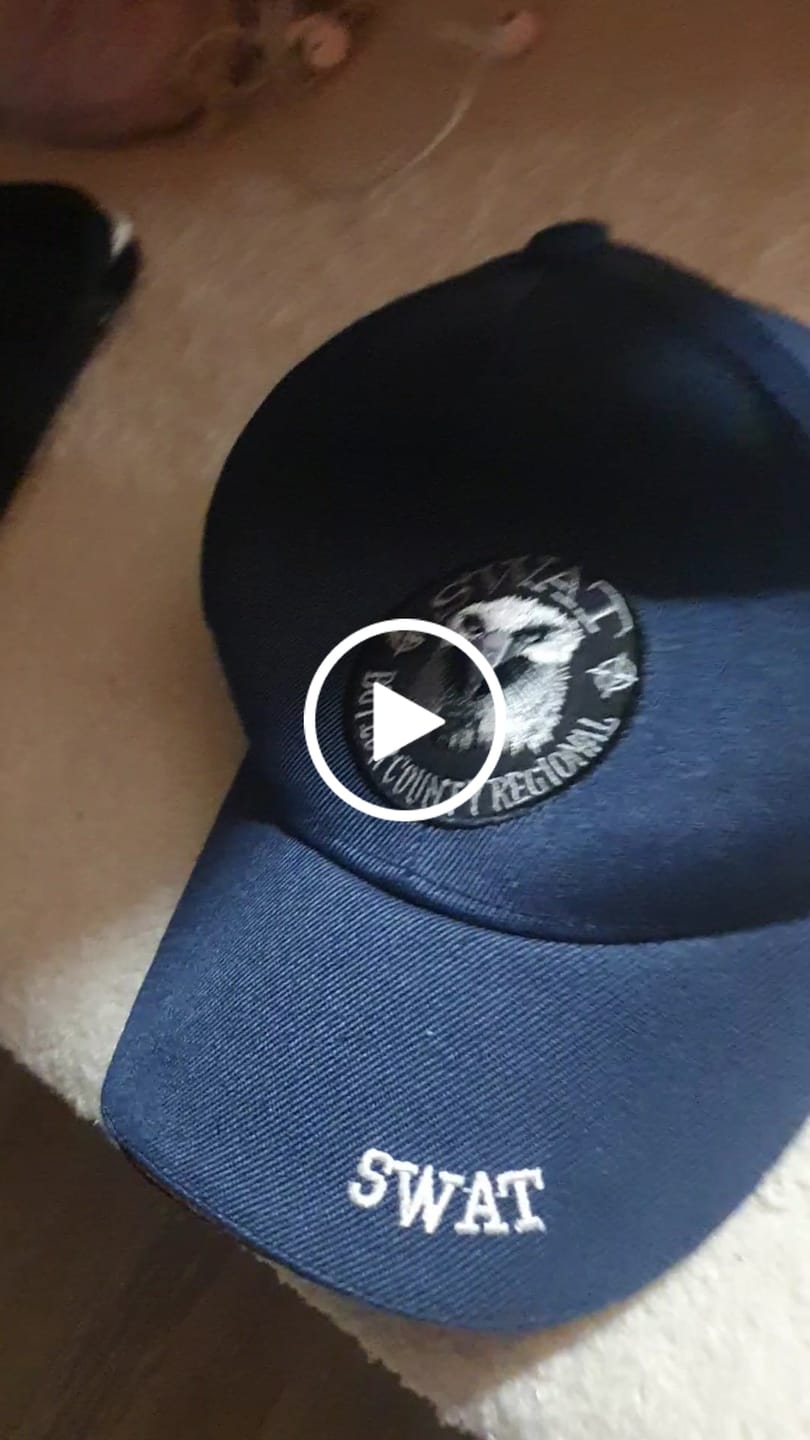 Customer video review of Casquette Swat