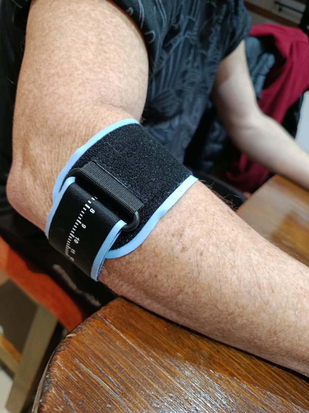 Customer photo review of Soporte de Codo | MAST FLEX™ Absorbe Vibraciones De La Paleta