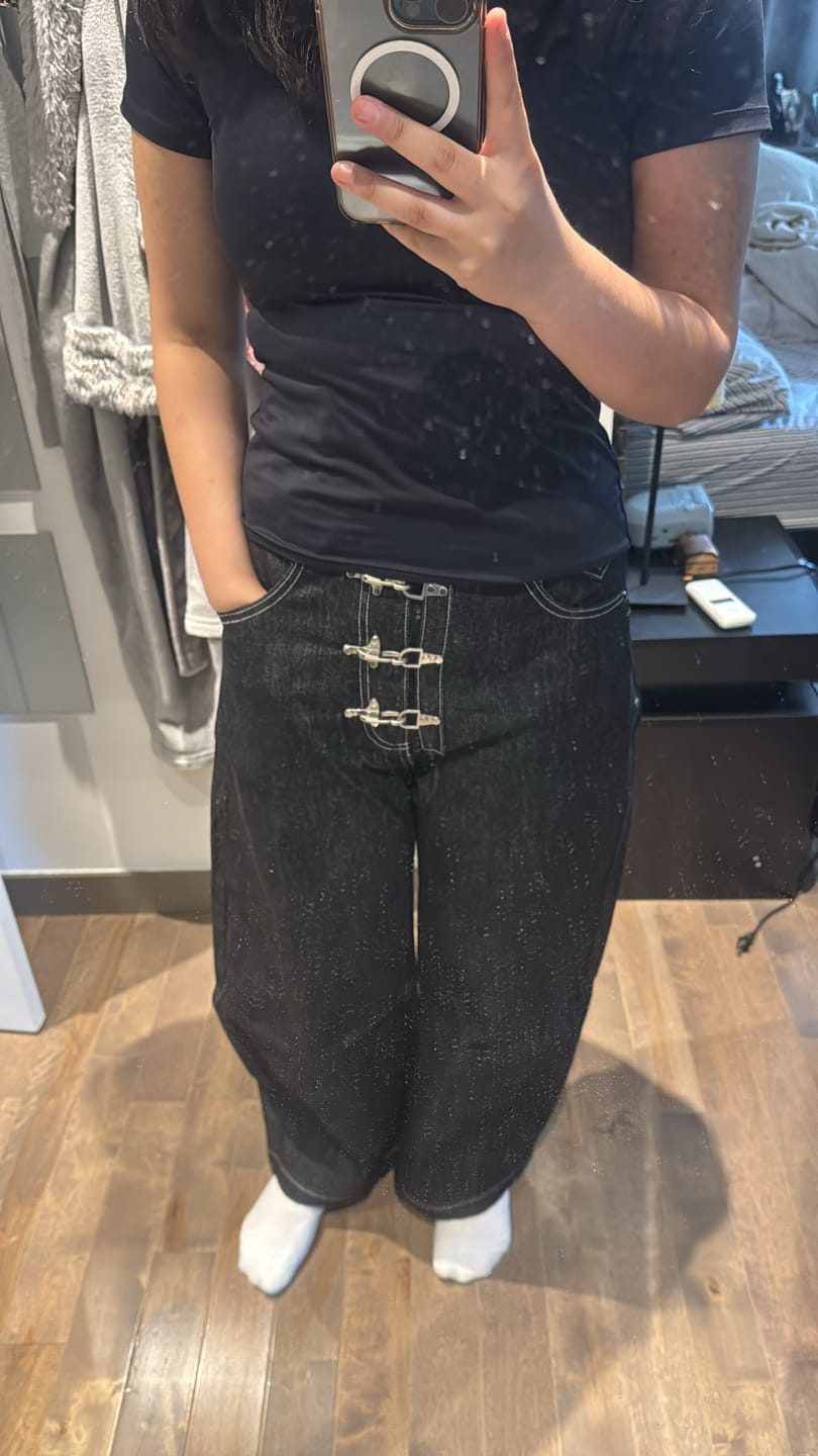 Customer photo review of Aelfric Eden Metal Button Raw Baggy Barrel Jeans