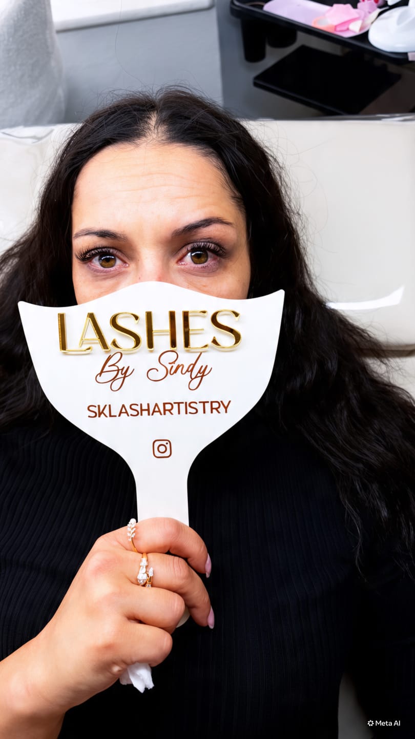 Customer photo review of SensiBond - Sensitive Lash Adhesive