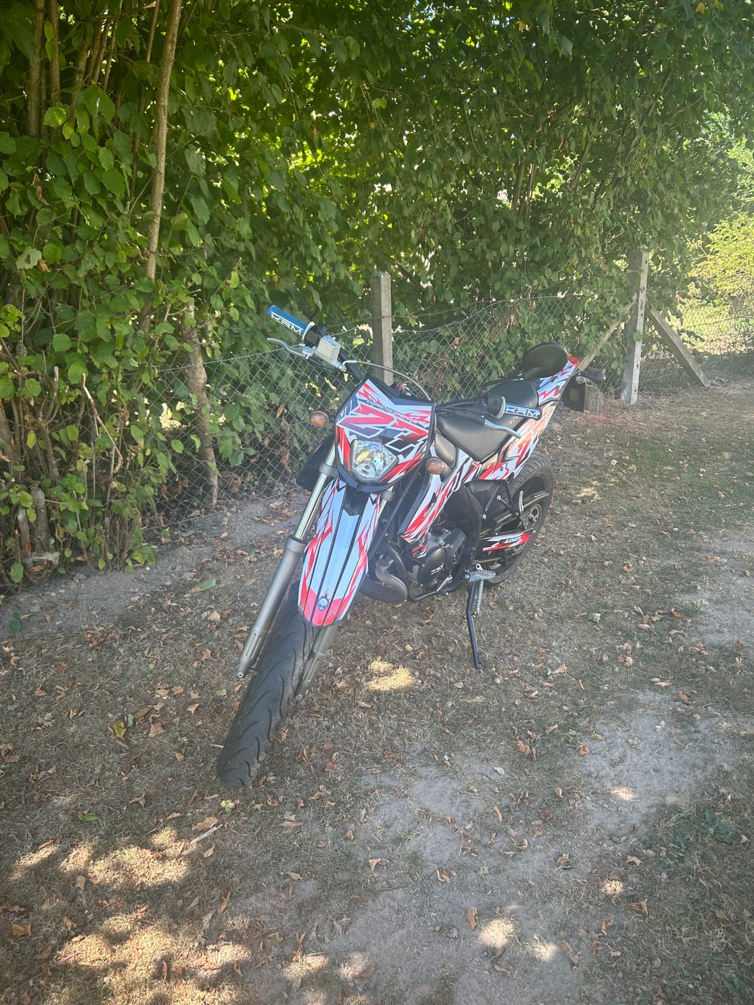 Customer photo review of VESTA  - Kit deco RIEJU 50cc - Rouge