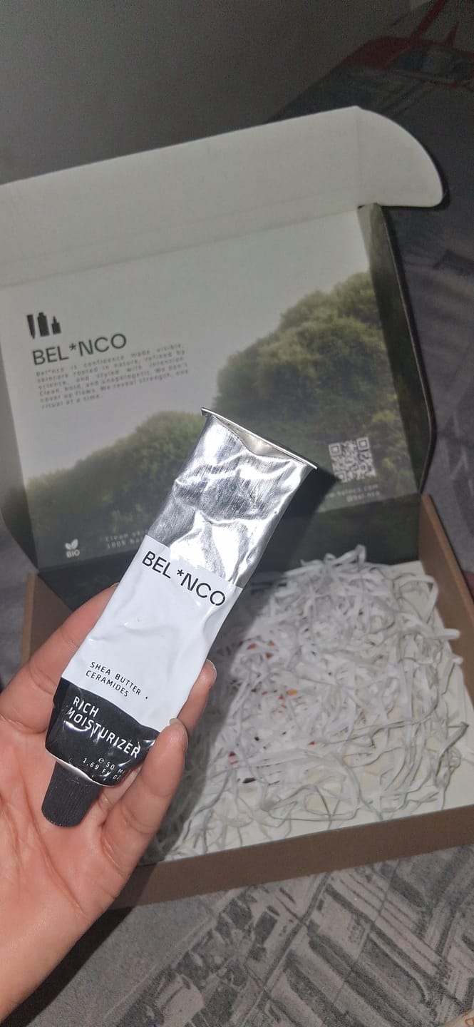 Customer photo review of RICH MOISTURIZER