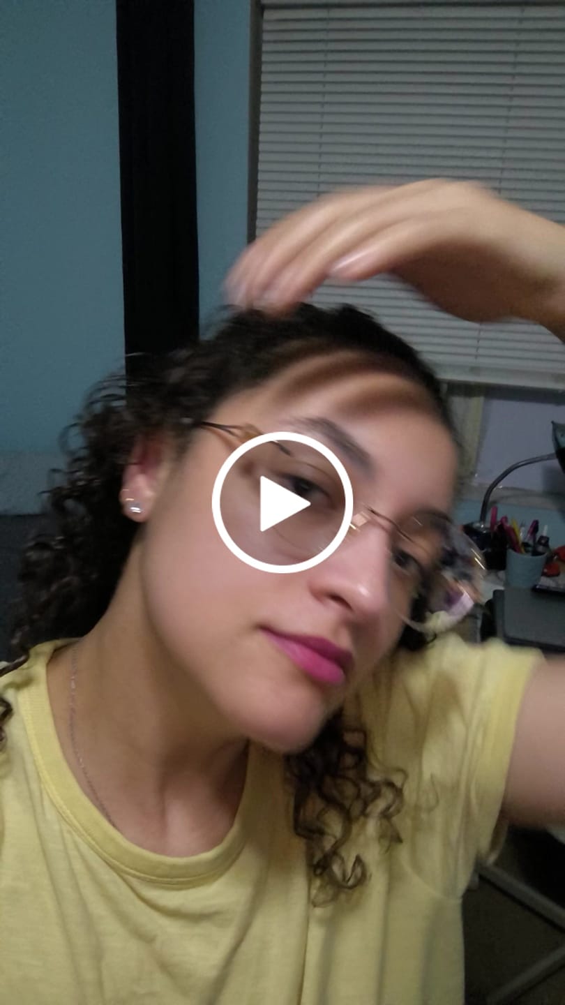 Customer video review of Aria Eyeglasses