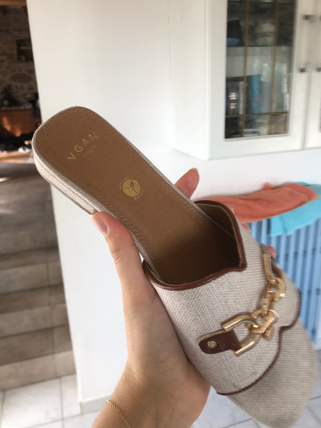 Customer photo review of Aji Slide Sandals