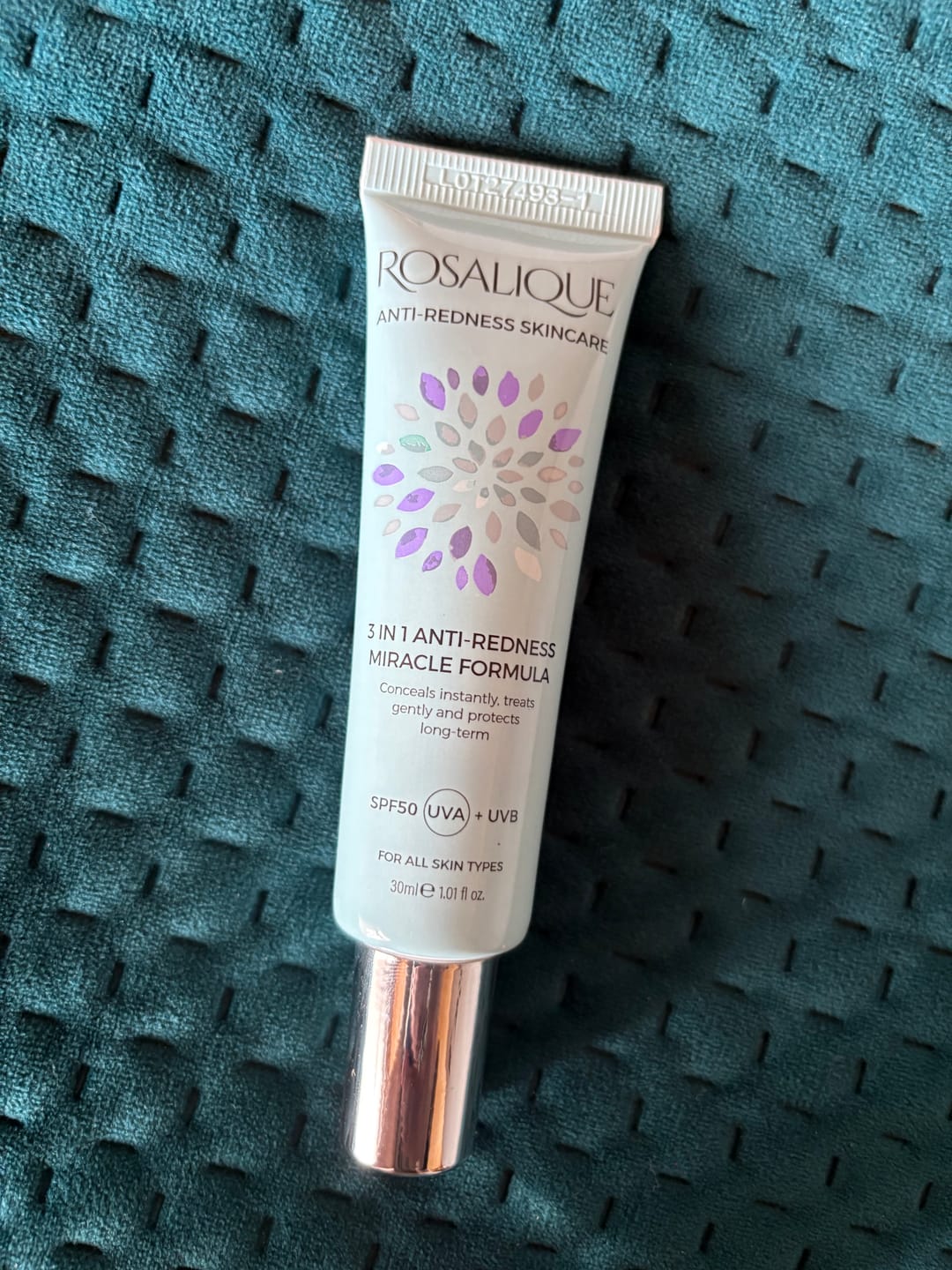Customer photo review of Rosalique 3 in 1 Anti-Redness Miracle Formula SPF50