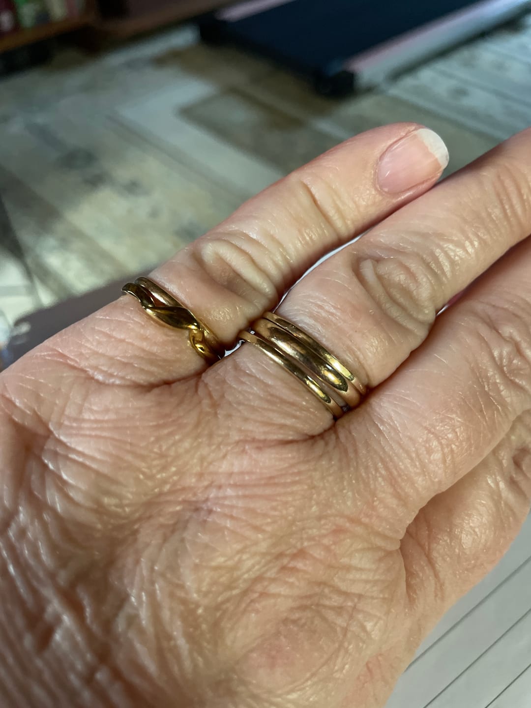 Customer photo review of Twisted Athena Gold Ring