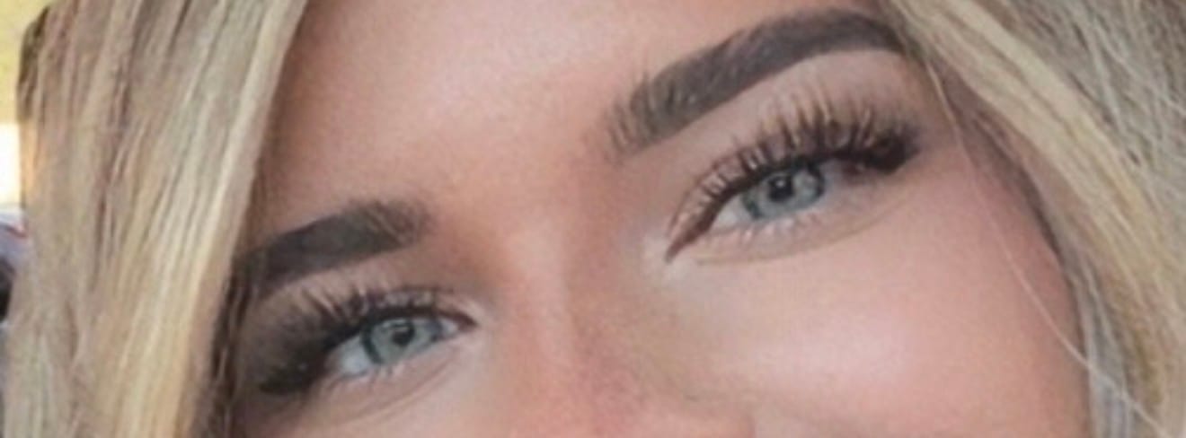Customer photo review of Fluffy® Gossamer® Lash