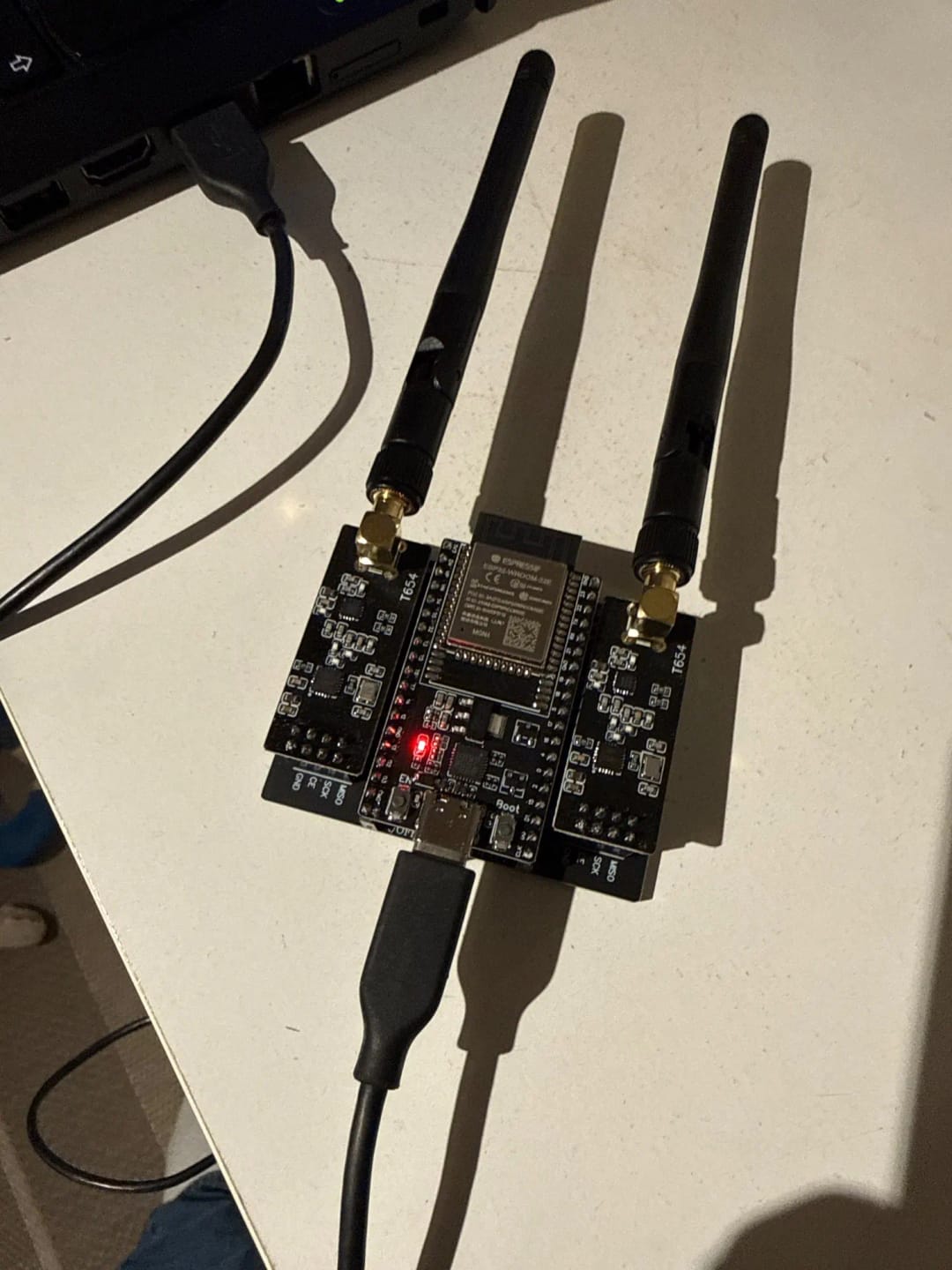 Customer photo review of Ónmix Control Controla tu entorno inalámbrico