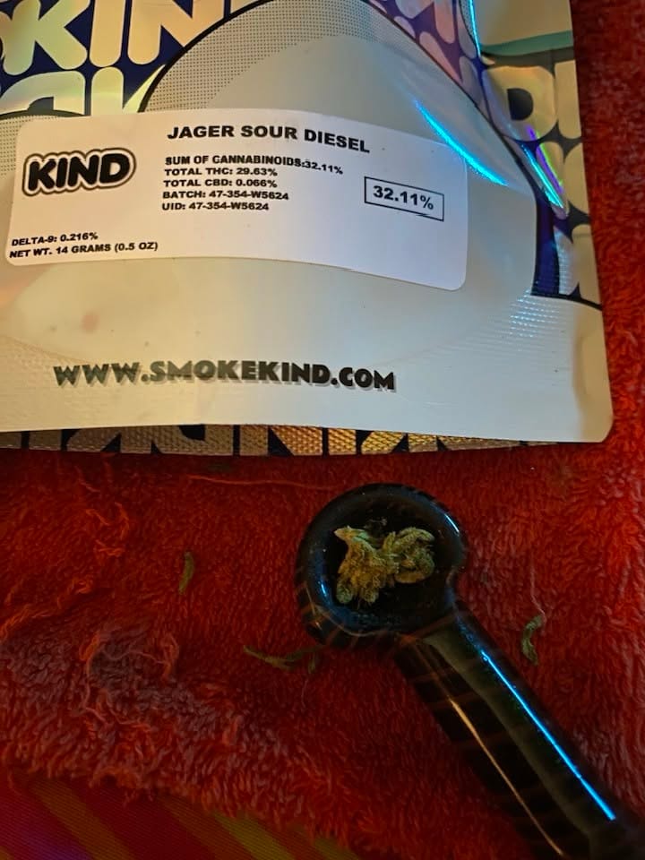 Customer photo review of Jager Sour Diesel - 14 Grams - Hybrid
