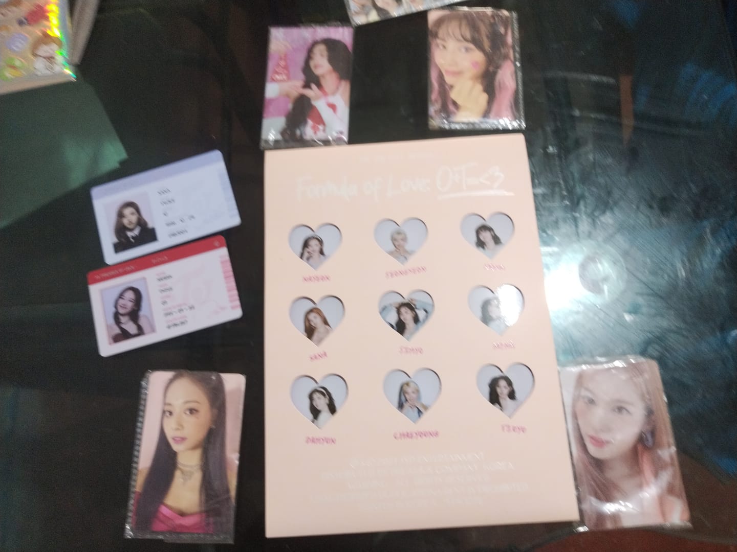 Customer photo review of TWICE - FORMULA OF LOVE : O+T=<3 - FULL OF LOVE VER.
