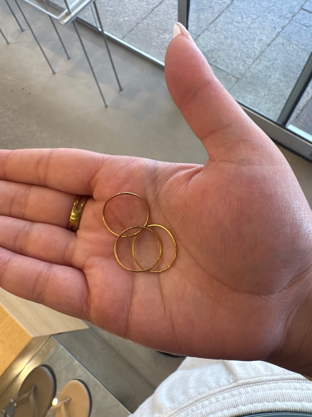 Customer photo review of Gold Infinity Loop Ring