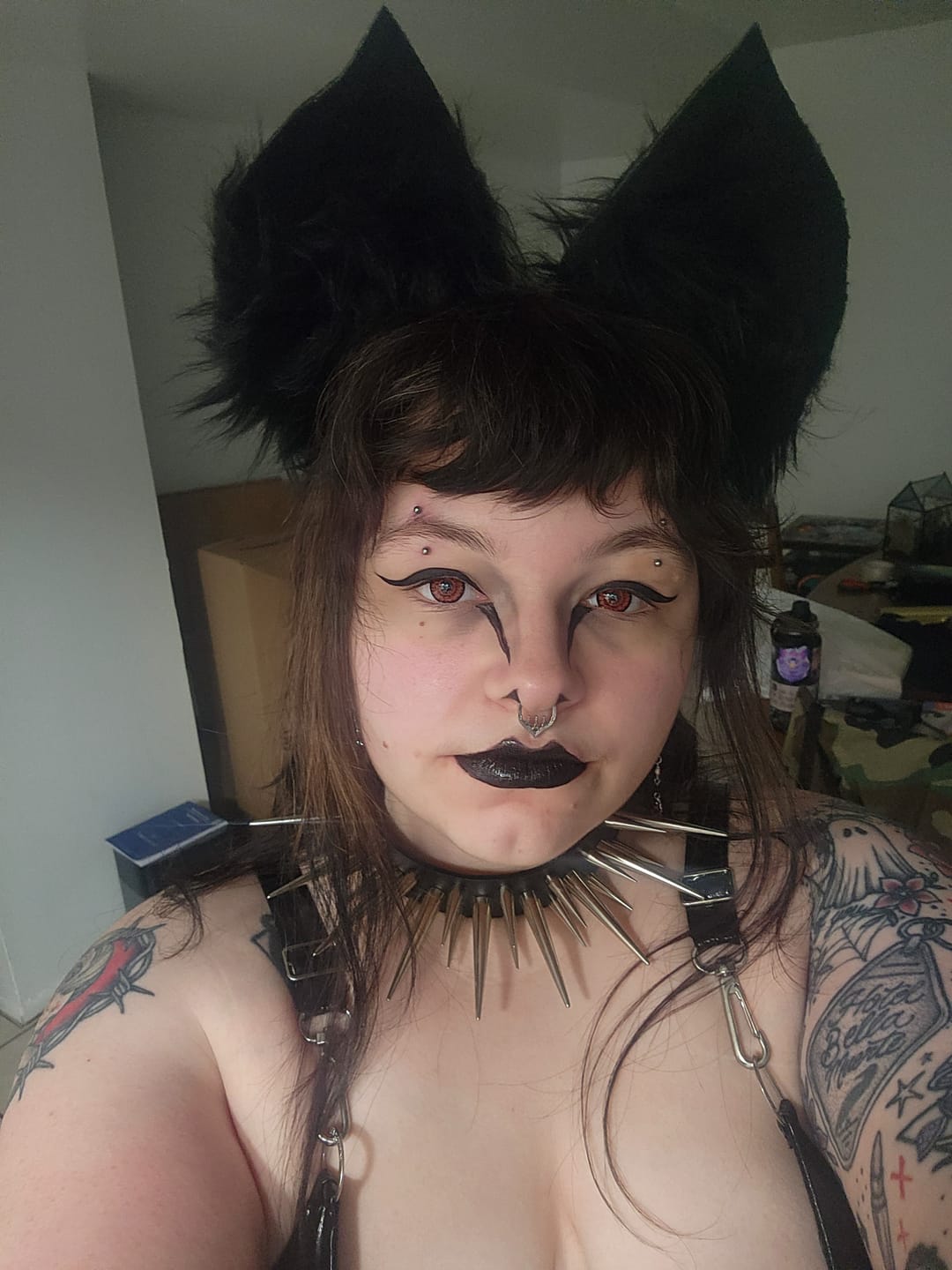Customer photo review of Ghoul Ken Red Anime Lens