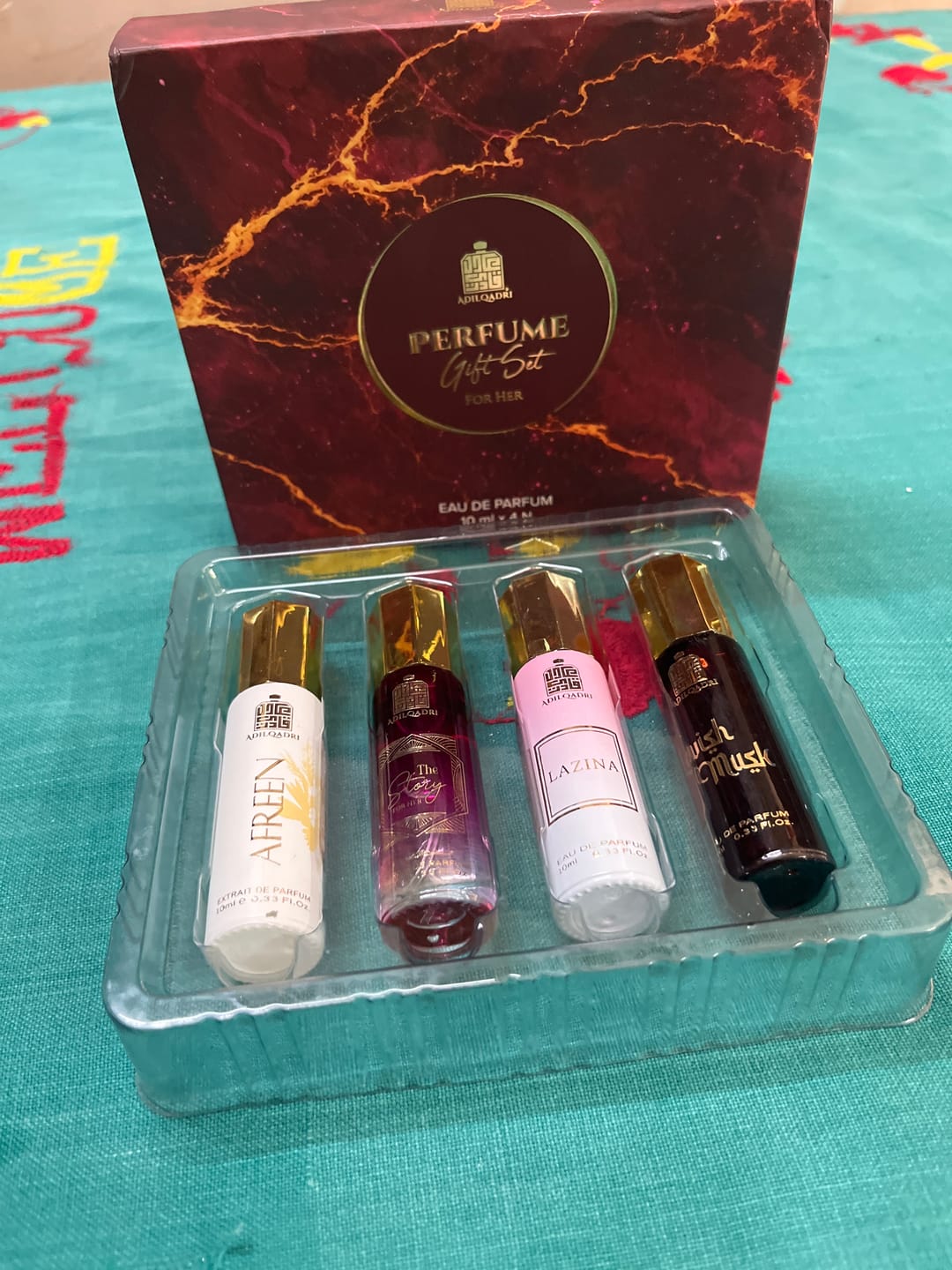 Customer photo review of Perfume Gift Set For Women 4 Pcs Set of Premium Perfume Spray