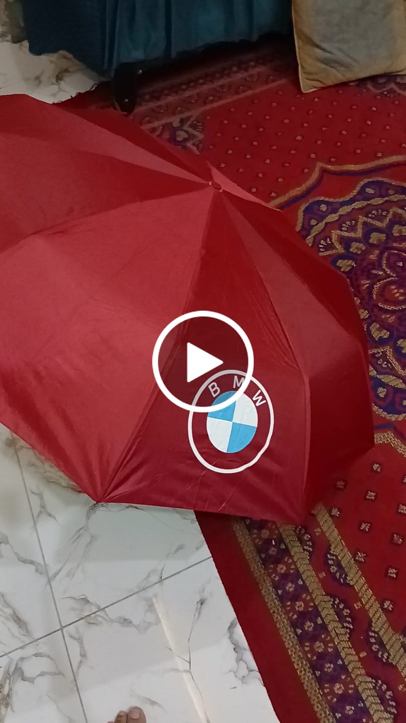 Customer video review of Lot Imported UV Protective BMW Windproof Folding Umbrella
