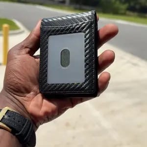 Customer photo review of VaultGuard™ Leather RFID Pop-Up Wallet