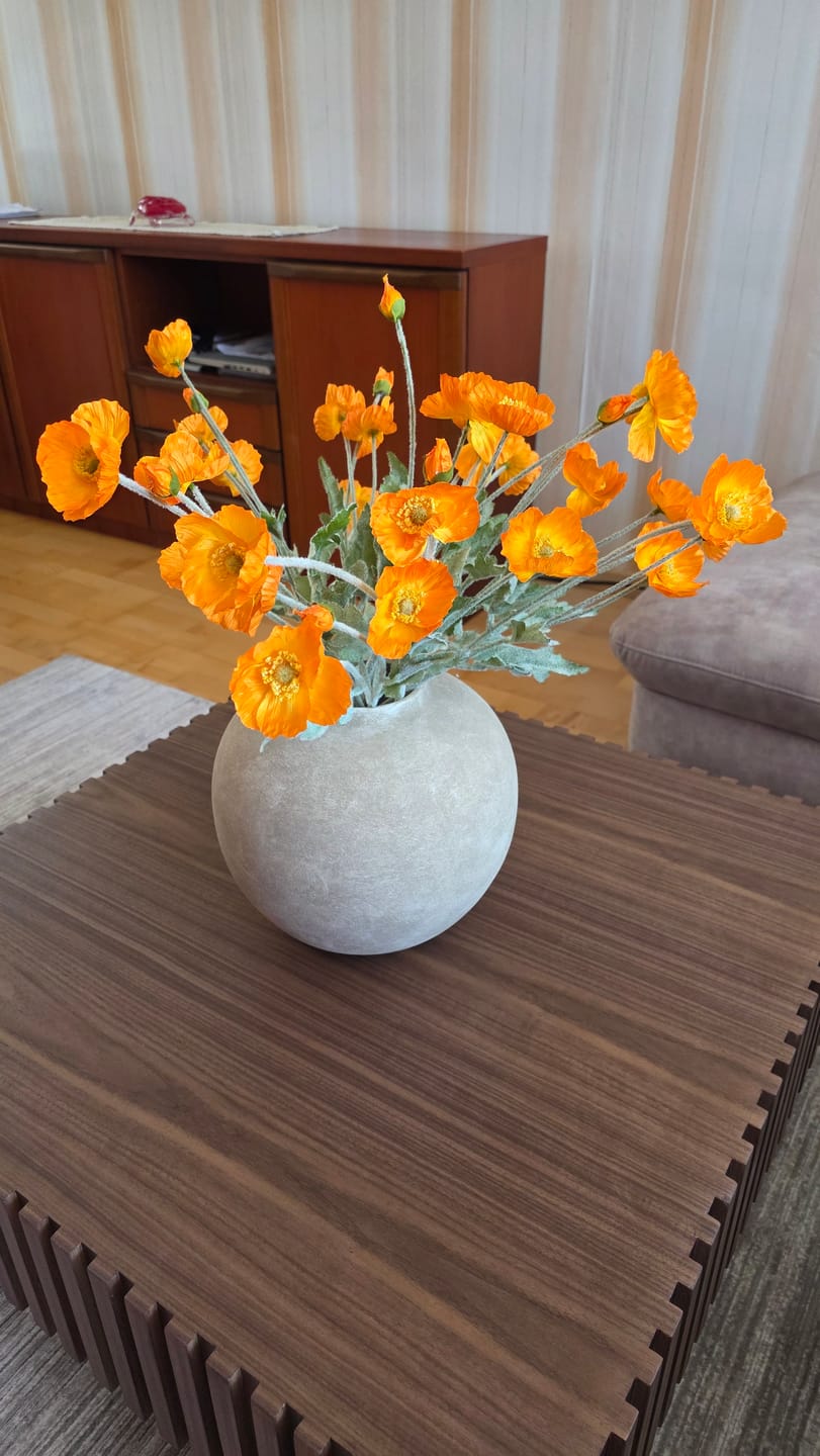 Customer photo review of Zijden Klaprozen - Licht oranje