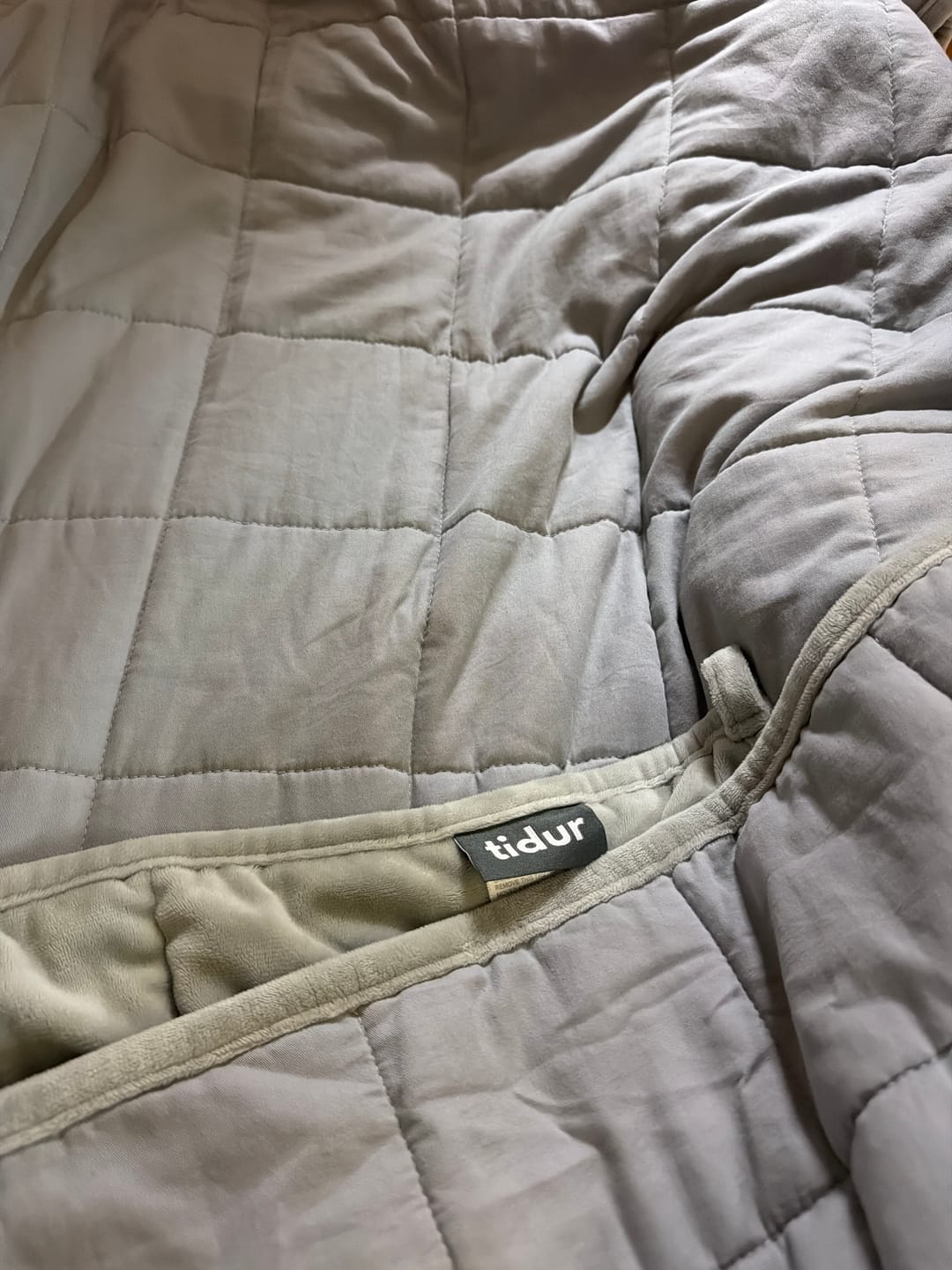 Customer photo review of Tidur Weighted Blankets