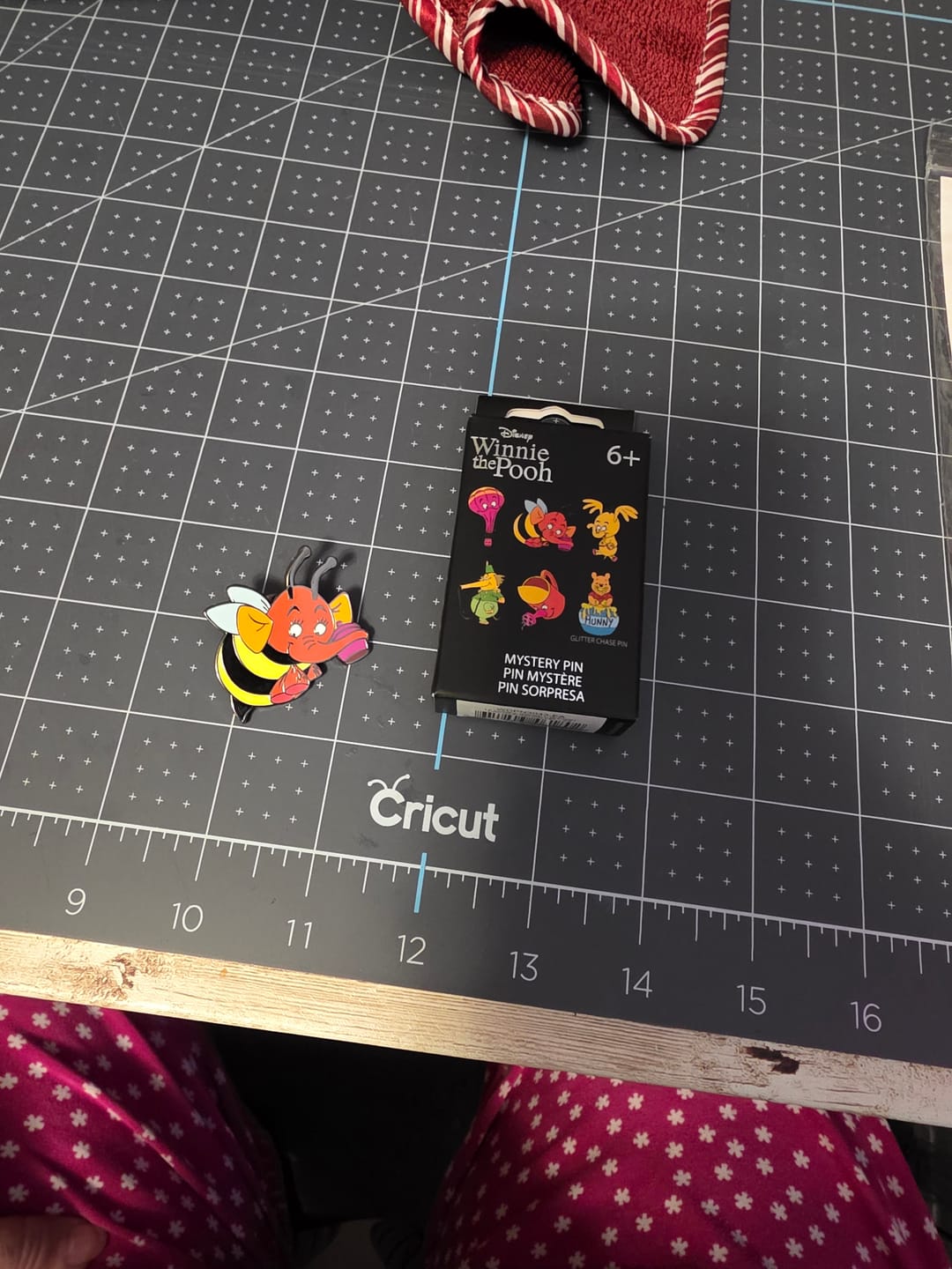 Customer photo review of Loungefly Disney Winnie the Pooh Heffa-Dream Mystery Box Pin