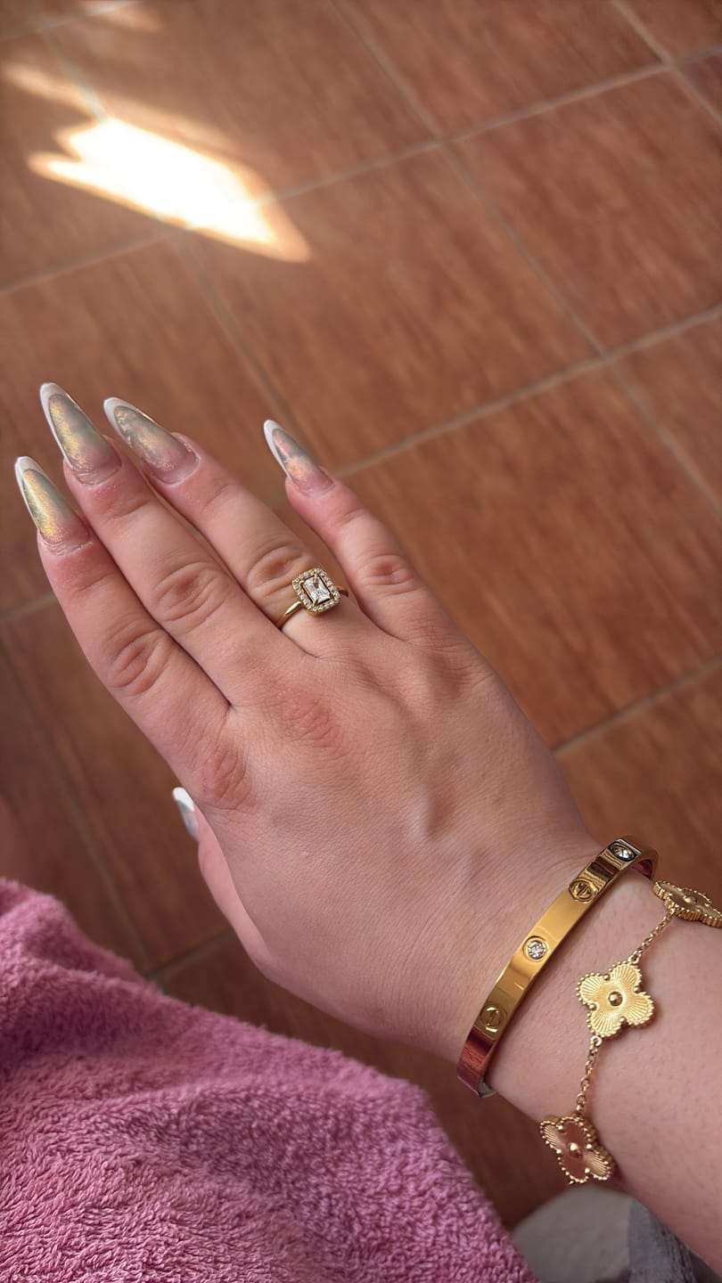 Customer photo review of Inel Elegance - Auriu