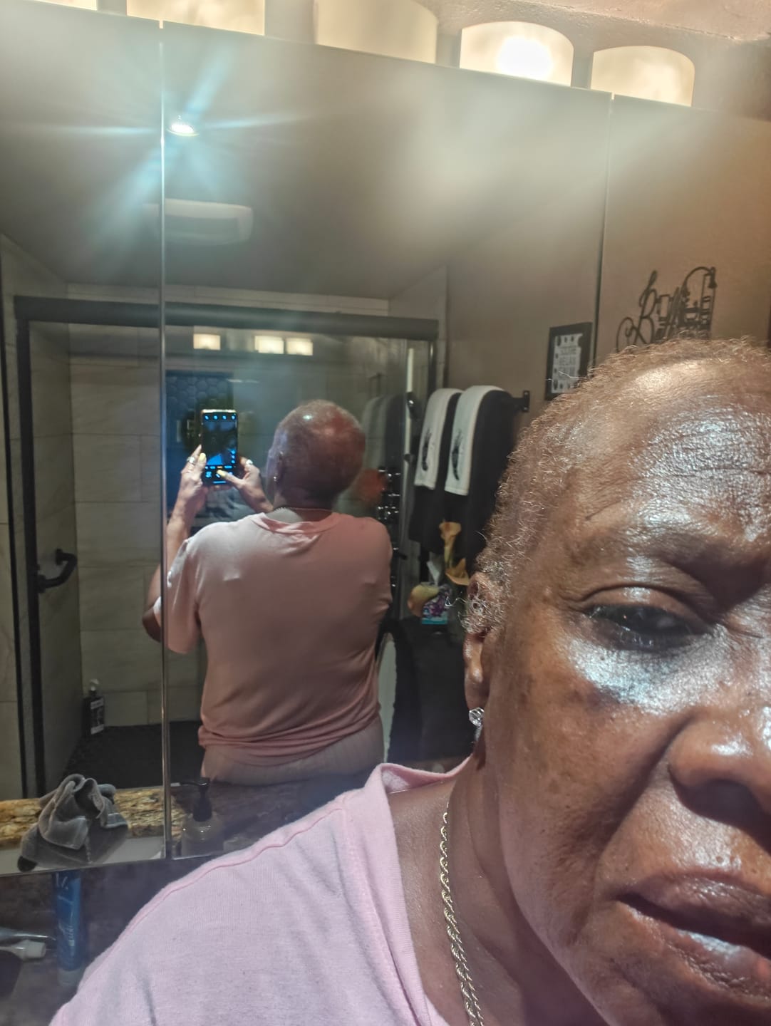 Customer photo review of Velura™ Crown Revival Capsules