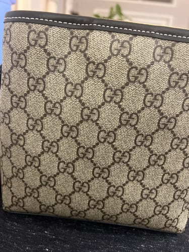 Customer photo review of Gucci Small Emblem Bucket bag