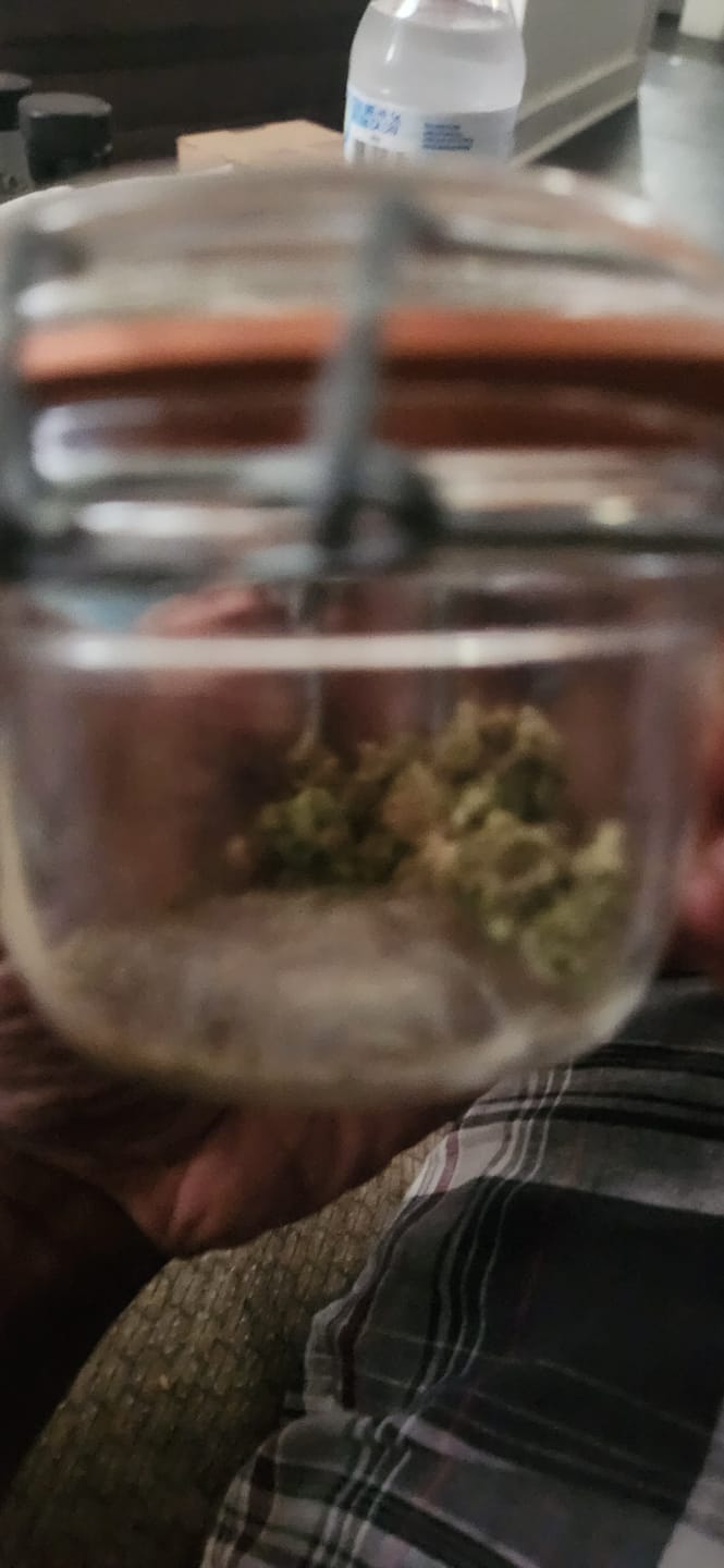 Customer photo review of Wedding Cake - Minis - 28 Grams - Indica