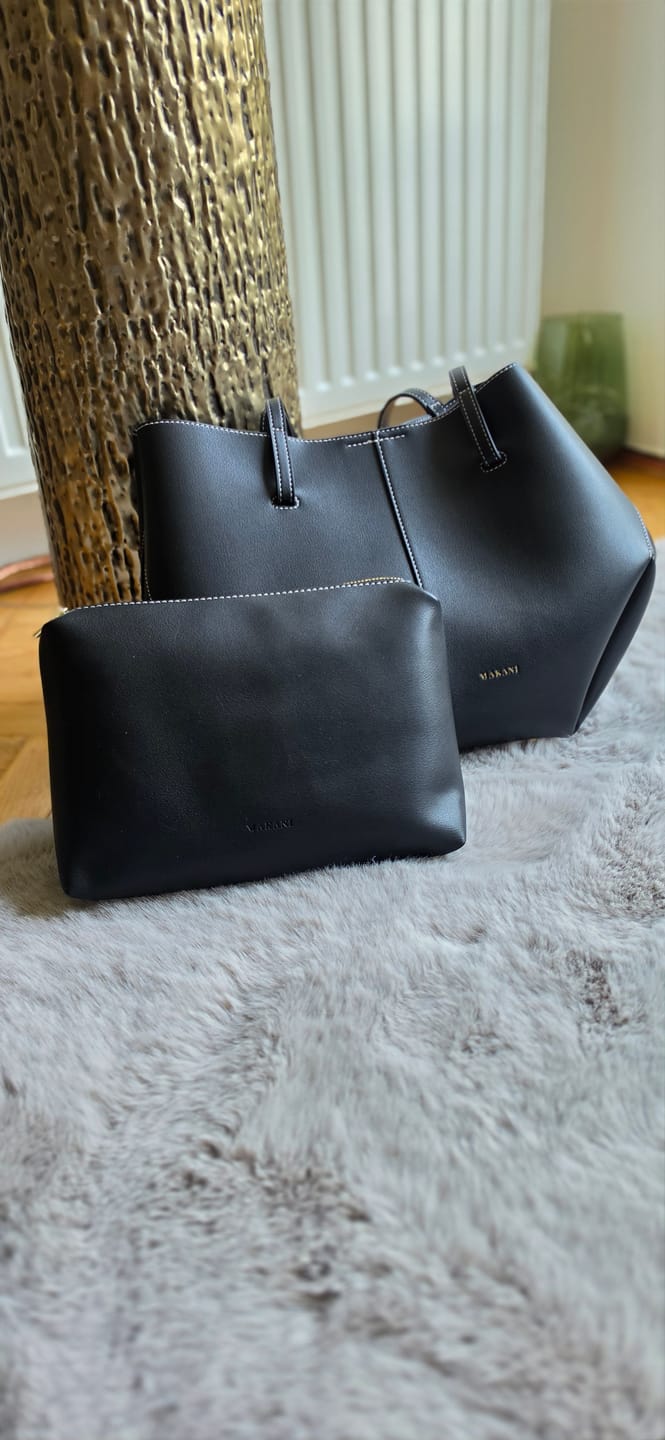 Customer photo review of EMALIA - BLACK