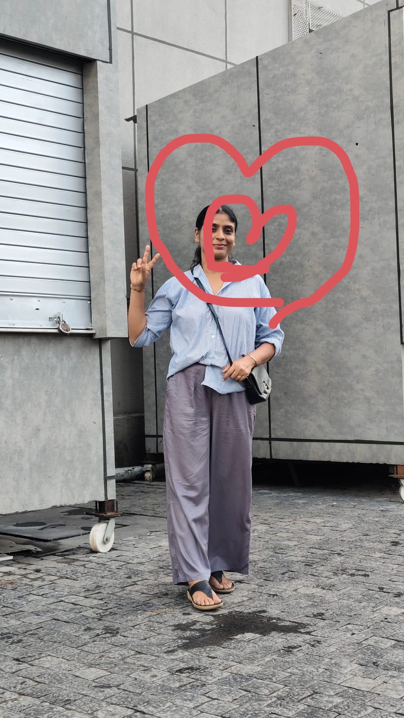 Customer photo review of Women Grey Viscose Palazzo Pant