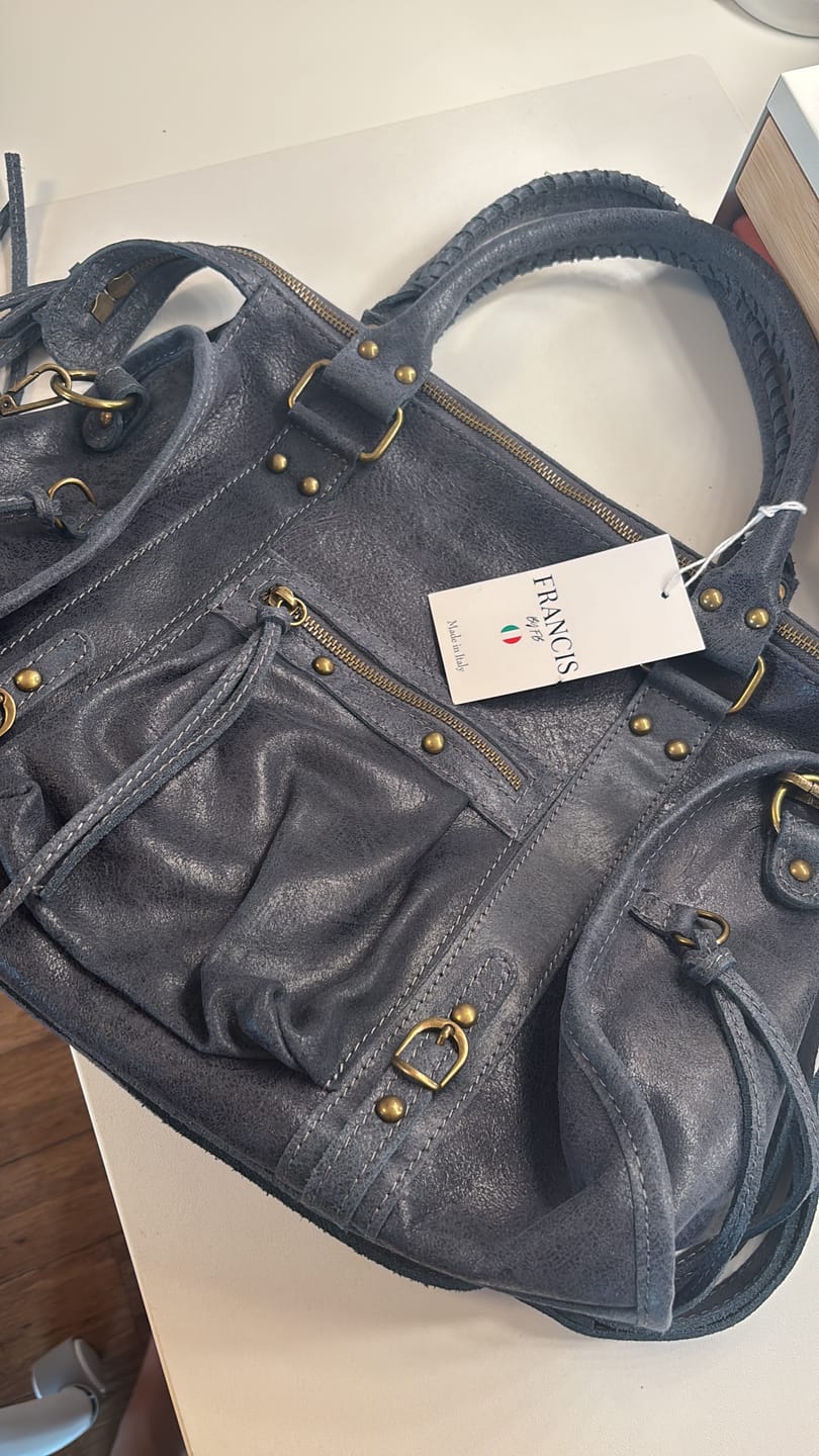 Customer photo review of It girl bag vintage blue
