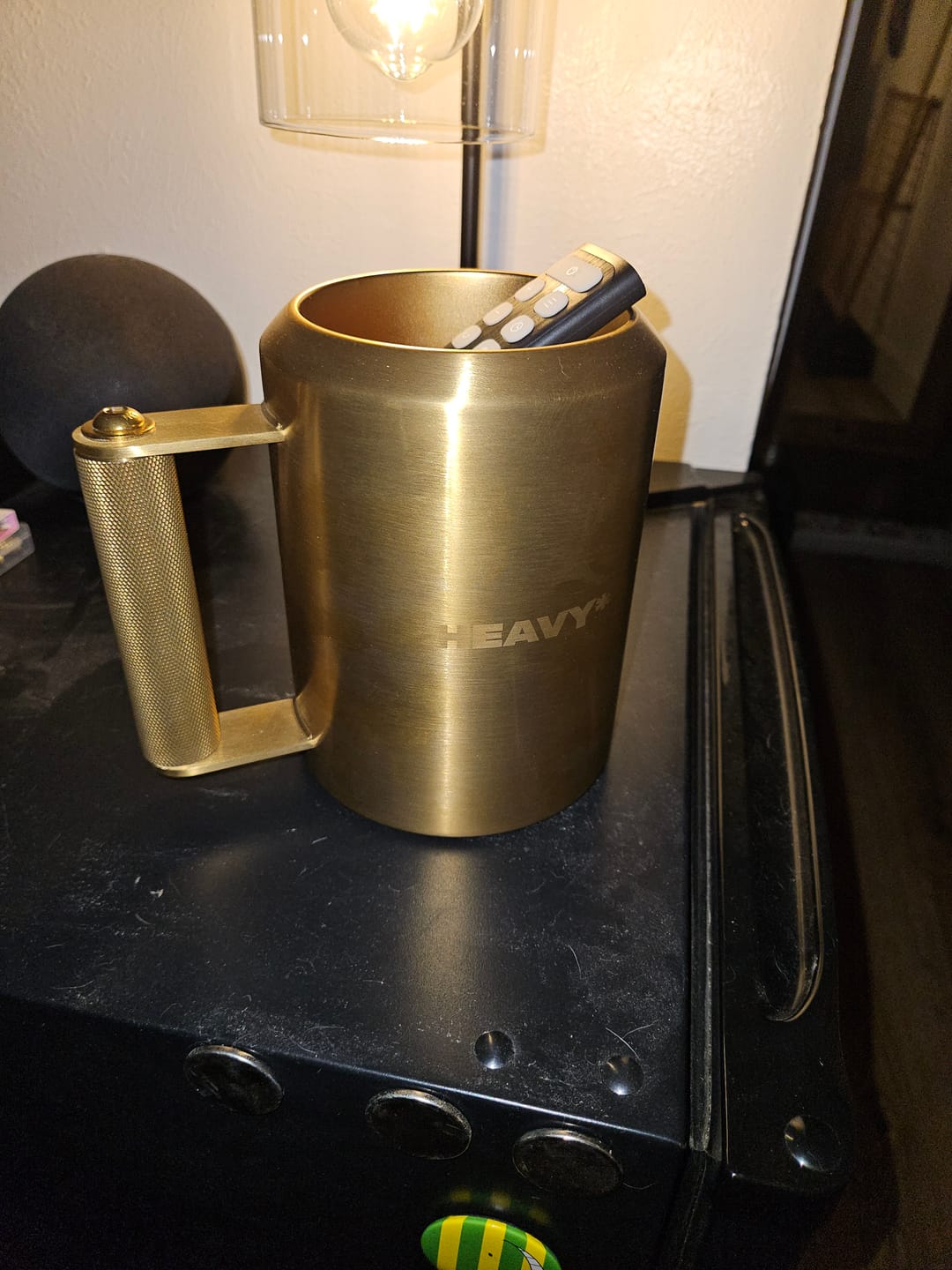 Customer photo review of 22lb Gold HEAVY* Mug