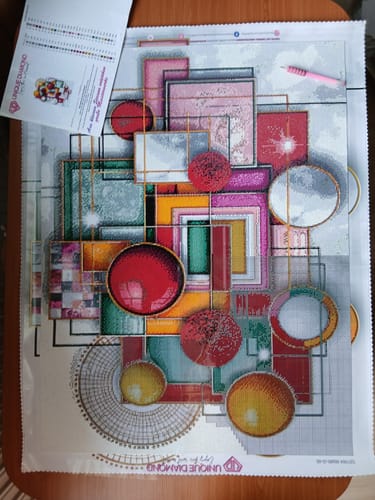 Customer photo review of 5D Diamond Painting – Aurelia der Geometrischen Harmonie