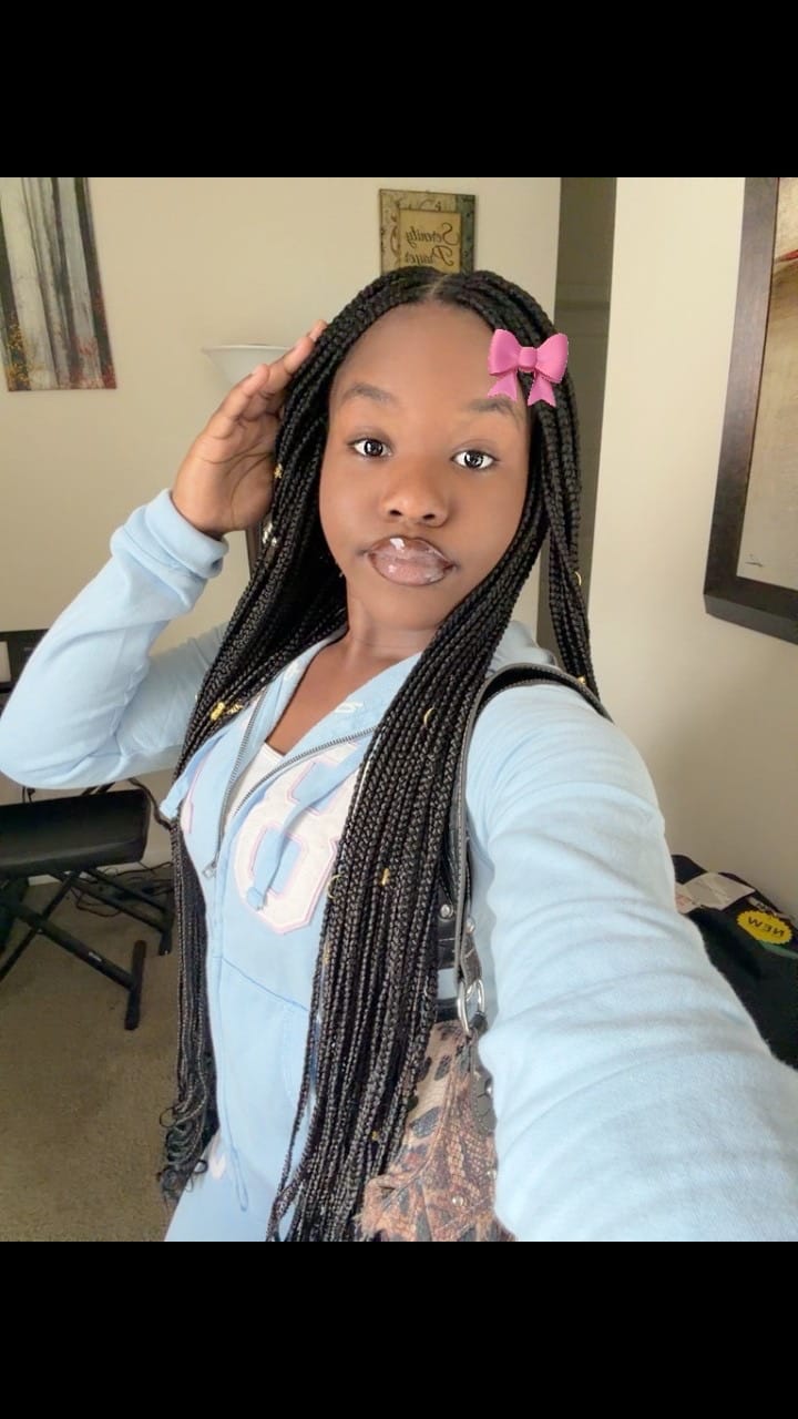 Customer photo review of Outre X-Pression Pre-Stretched - ULTRA BRAID 3X 72"