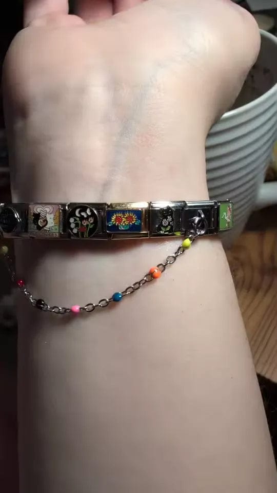 Customer photo review of Charm Estrella Azul