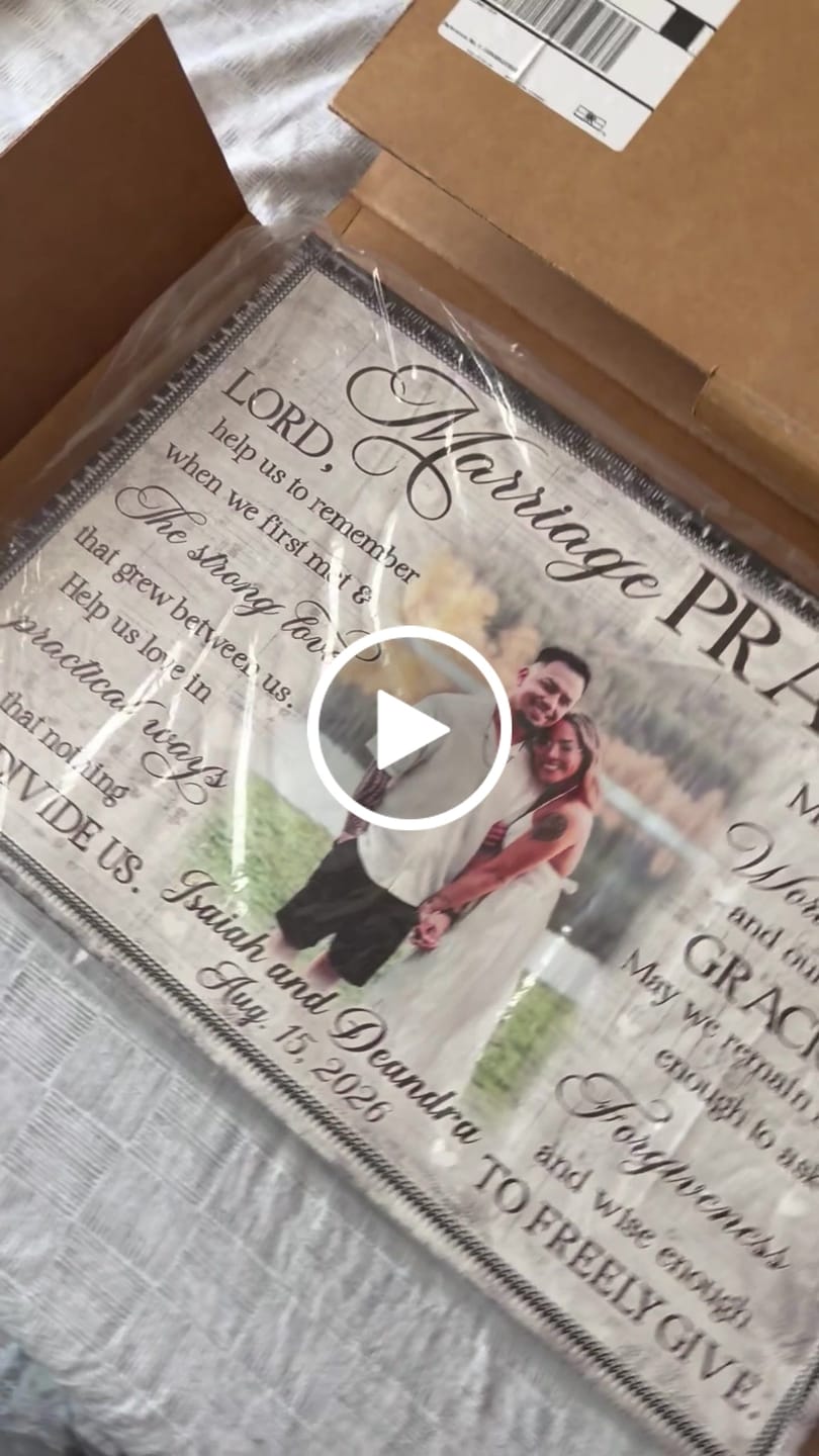 Customer video review of Couple Personalized Canvas Prints - Custom Photo & Text - 5 Sizes - Anniversary Gift, Gift For Wedding Shower Marriage Prayer - Dem Canvas