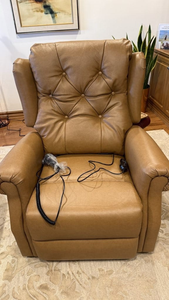 Customer photo review of 9199 Medium Top Grain Leather Power Lift Recliner - Dual Motor, Lay Flat, USB, Heat & Massage