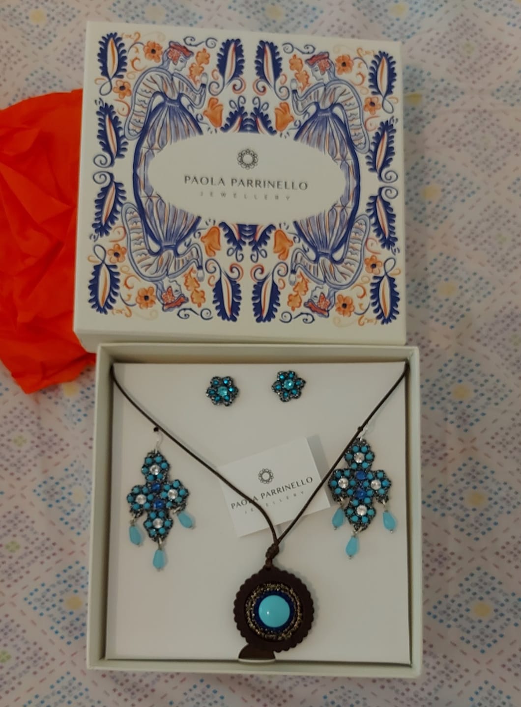 Customer photo review of Orecchini Zaky light blue