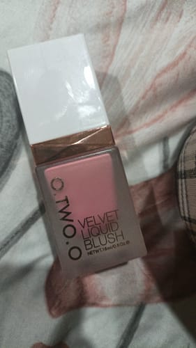 Customer photo review of O.TWO.O LIQUID BLUSH