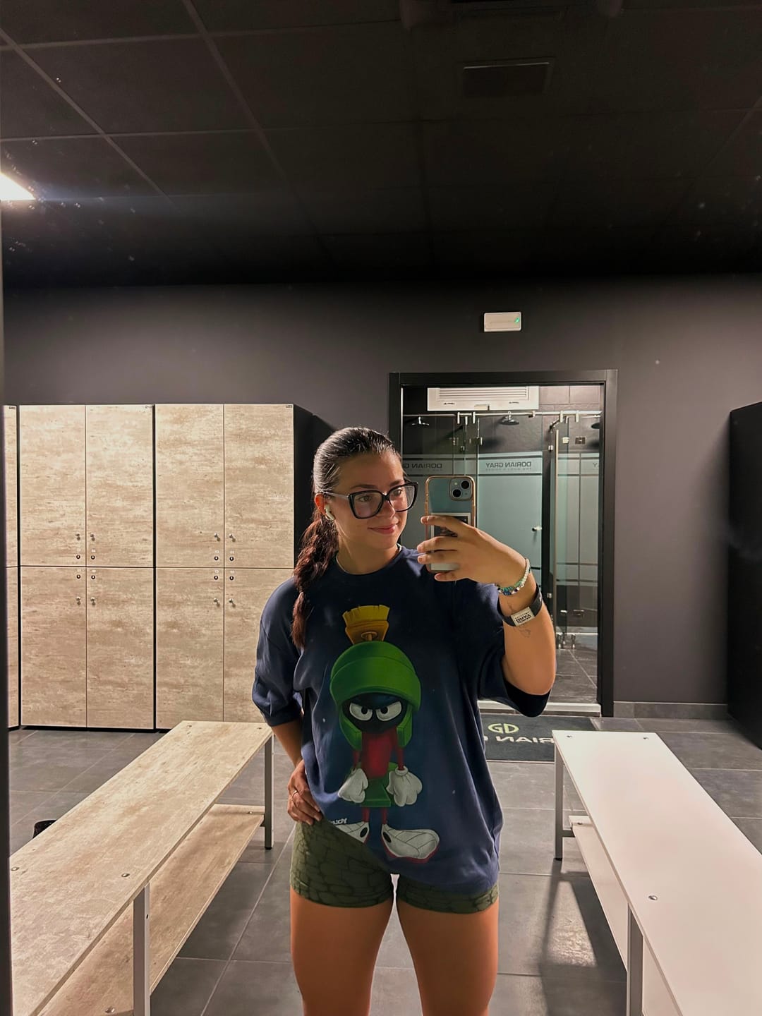 Customer photo review of 4301 - Looney Tunes Character Tees