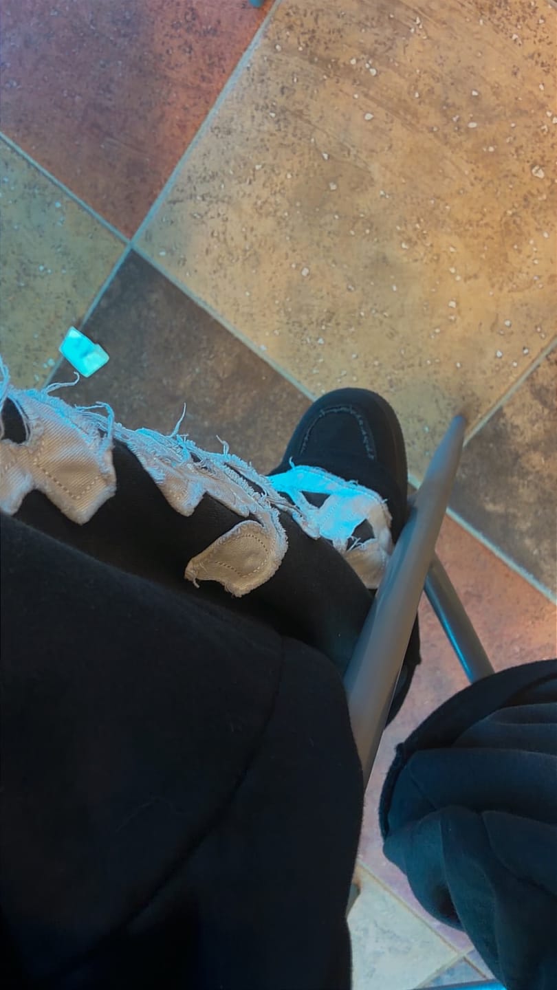 Customer photo review of 2127 - Big Patch Sweats