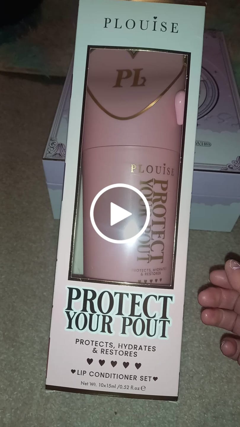 Customer video review of Protect Your Pout Cherry Lip Conditioner XL PR Gift Set
