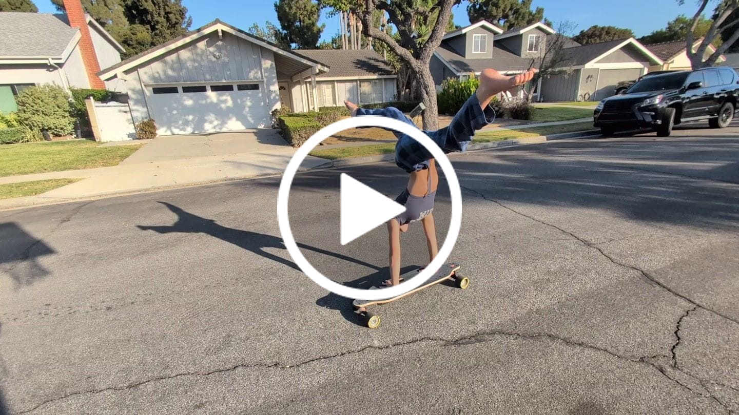 Customer video review of Refurbished Skateboard(the US only)