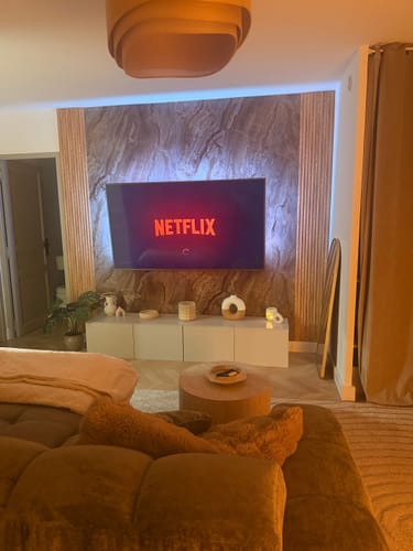 Customer photo review of Plaque Mural PVC Imitation Marbre – Onyx Cuivré Royal 260 x 120 CM