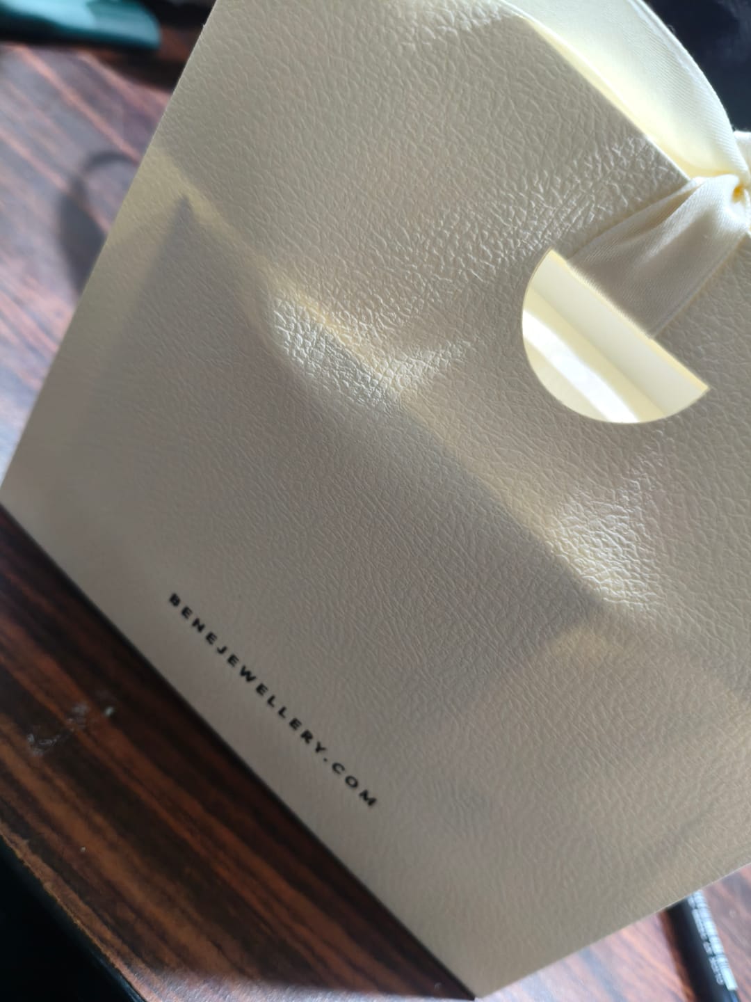 Customer photo review of FREE Gift Box + Silver Polishing Cloth (Worth RM24.90)