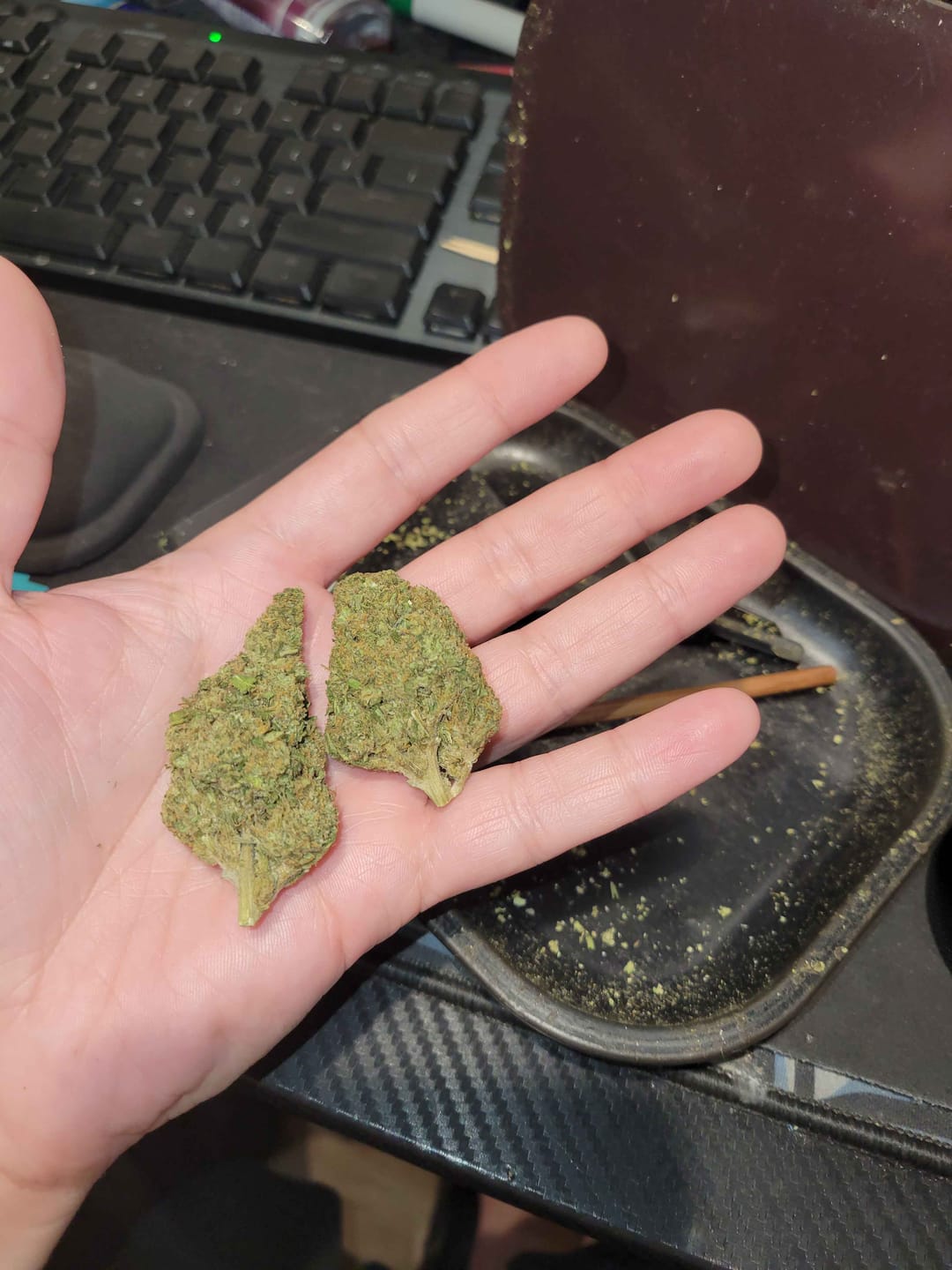 Customer photo review of Jager Sour Diesel - 28 Grams - Hybrid
