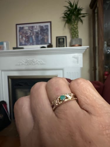 Customer photo review of Sparkling Emerald - Black Hills Gold Ladies Ring
