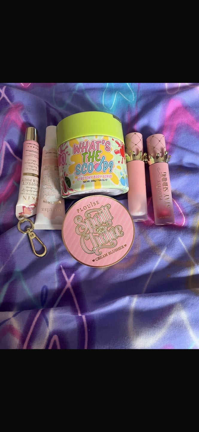 Customer photo review of Fulfilling Dreams Mystery Bundles