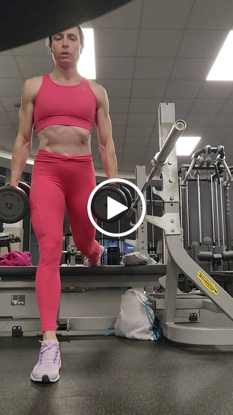 Customer video review of Cut Out Backless Sports Bra